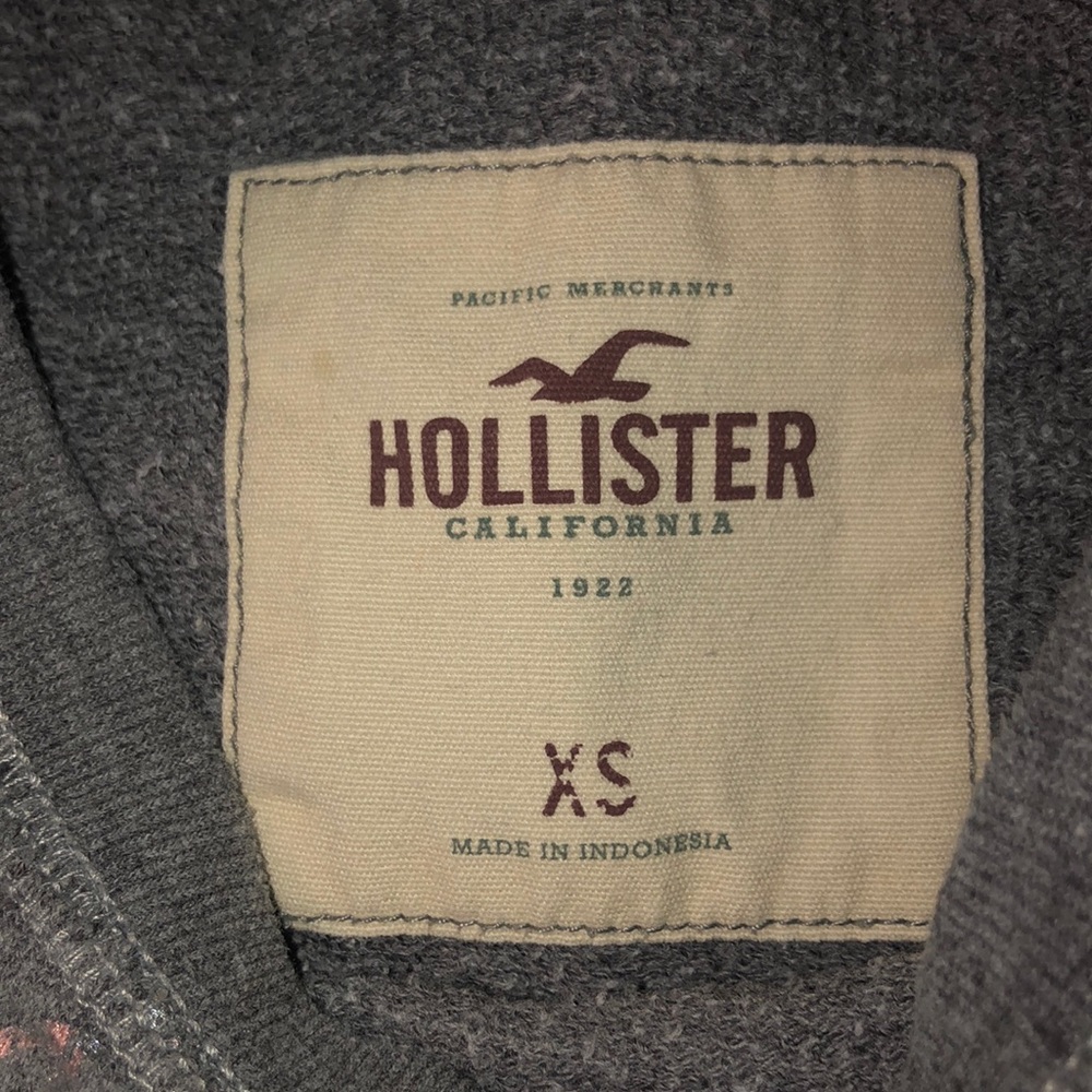 HOLLISTER Top - Picture 4 of 4